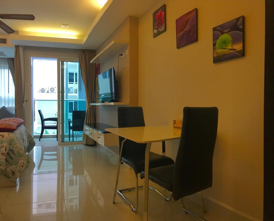 Cosy Beach View Condominium パッタヤー エクステリア 写真