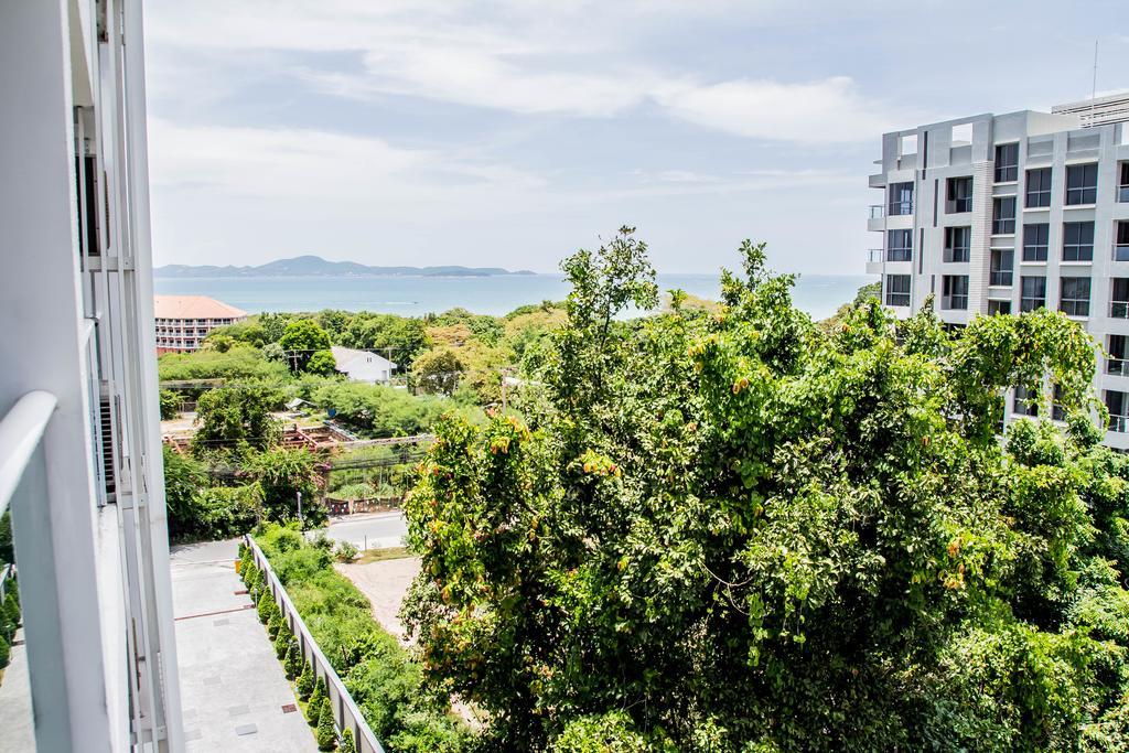 Cosy Beach View Condominium パッタヤー エクステリア 写真