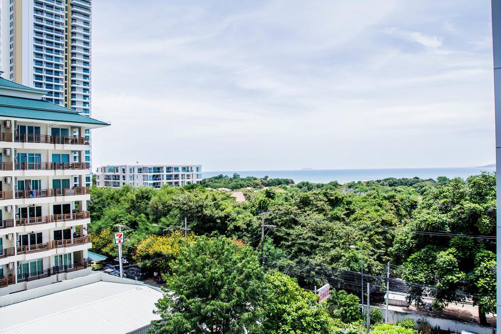 Cosy Beach View Condominium パッタヤー エクステリア 写真