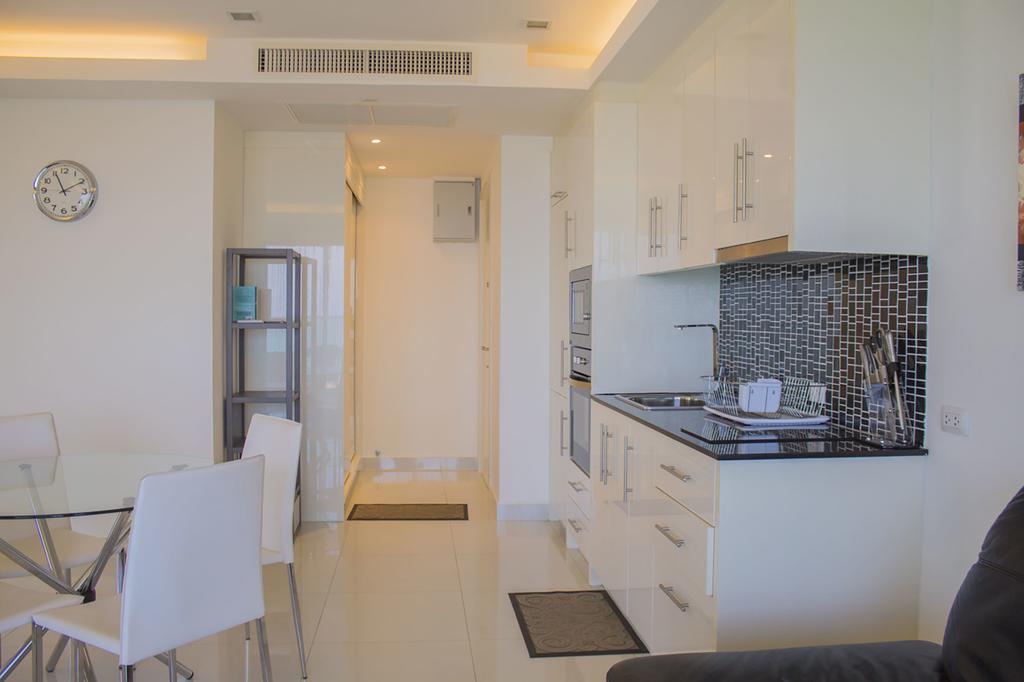 Cosy Beach View Condominium パッタヤー エクステリア 写真